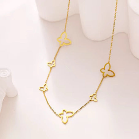 Aeli Necklace